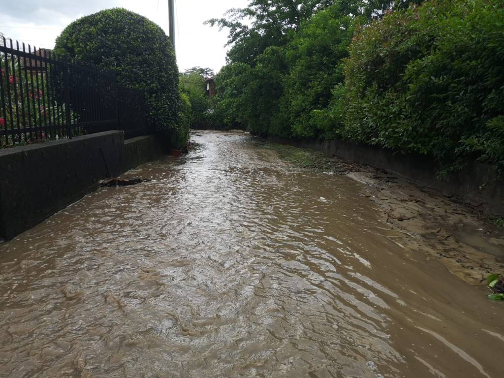 Nubifragio e allagamenti a Gavirate