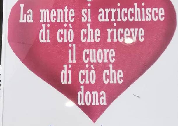 Caronno: la Pasticceria San Francesco si unisce alla Saronno Point a sostegno dei più bisognosi