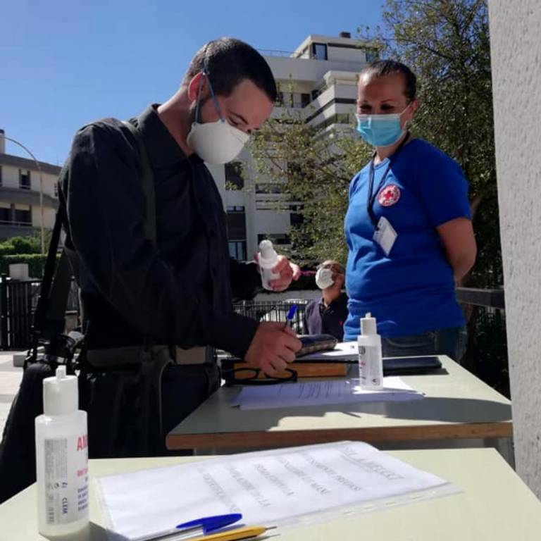 I volontari di Croce Rossa Italian a supporto delle scuole per gli esami di maturità