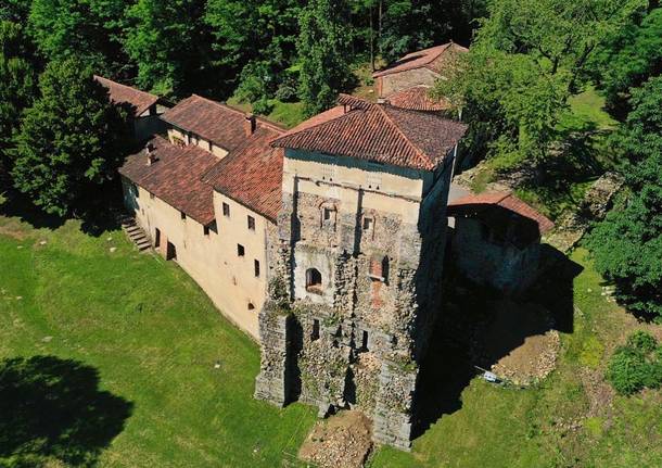 In volo con il drone sui beni archeologici del Varesotto