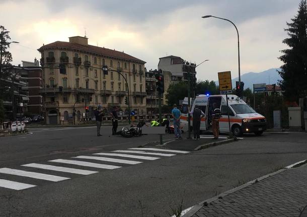 incidente largo flaiano varese