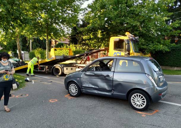 Incidente moto Caronno Pertusella 