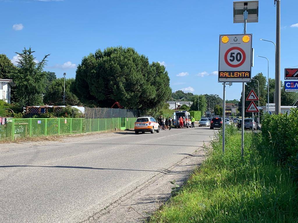 incidente scooter auto castronno