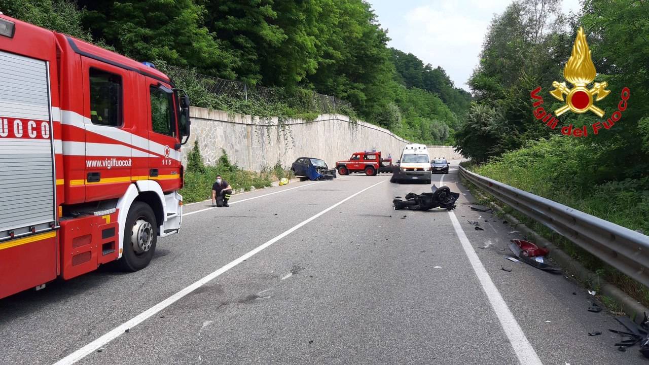 incidente via peschiera varese