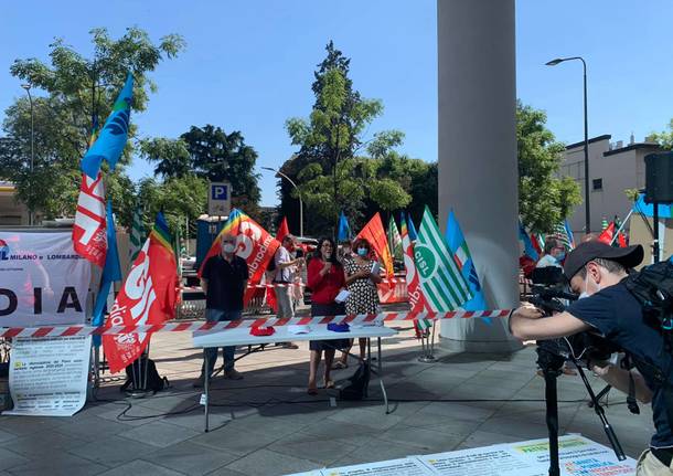 manifestazione cgil cisl uil