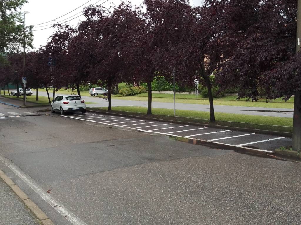 parcheggi parco berrini ternate