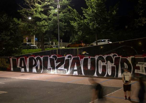 Telos danneggiano il murales di Piazza dei Mercanti