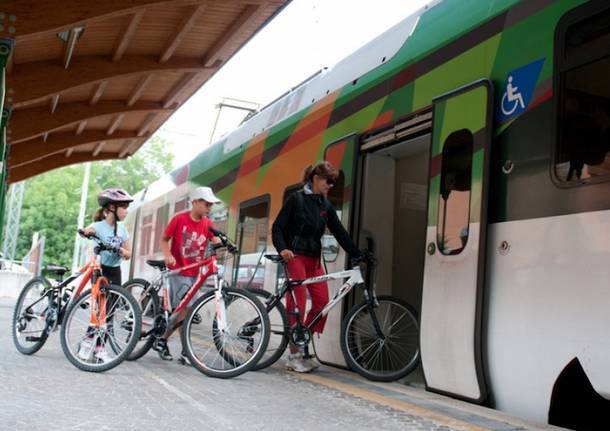 treno bicicletta