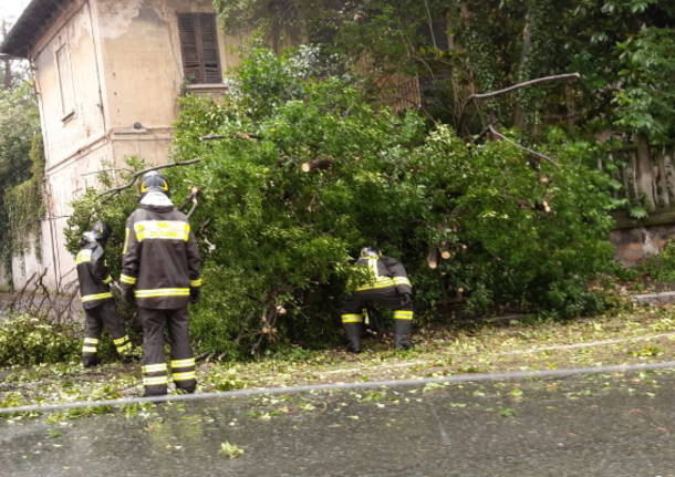 Vigili del fuoco a San Vittore Olona