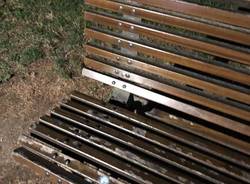 Degrado al Parco Perlasca di viale Aguggiari