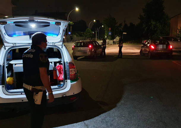 controlli notturni polizia locale cerro maggiore