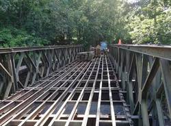 I genieri di Samarate ripristinano un ponte a Pontremoli