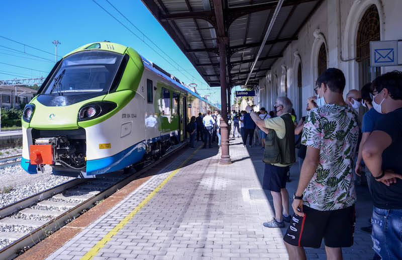 L'inaugurazione del treno Donizetti sulla tratta Milano-Luino