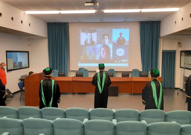 laurea in semi presenza