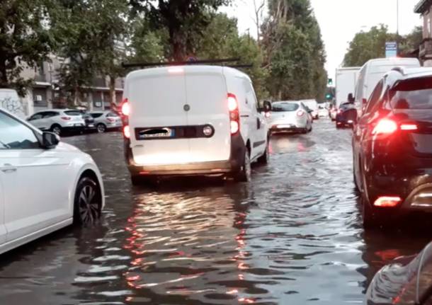 maltempo allagamenti milano