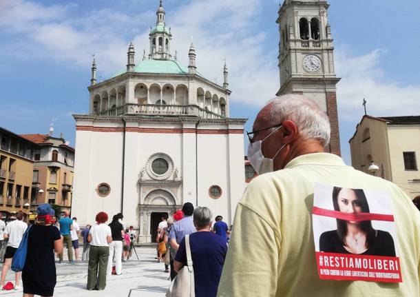 Manifestazione contro il ddl Zan sull’omotransfobia