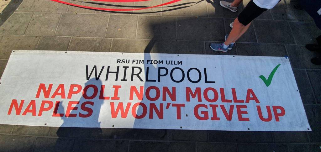 Manifestazione Whirlpool a Napoli