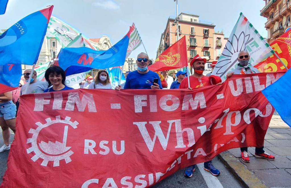 Manifestazione Whirlpool a Napoli