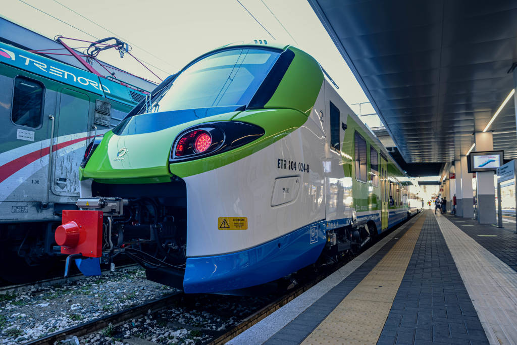 Primo viaggio del treno Donizetti