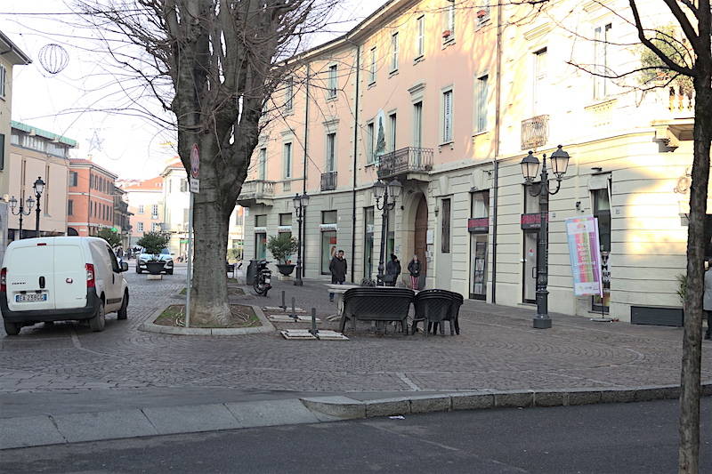 Saronno generico