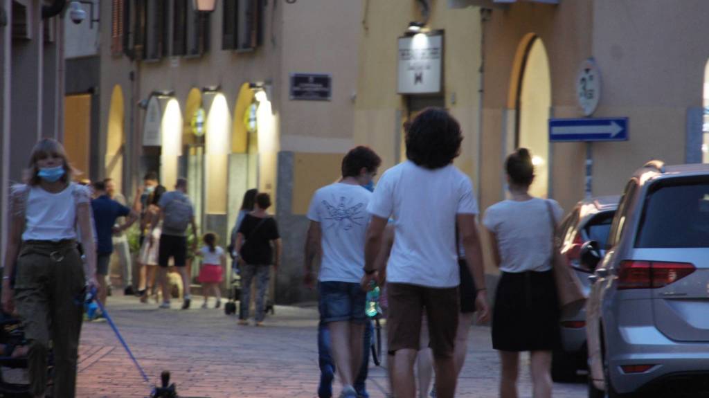 Shopping serale a Saronno