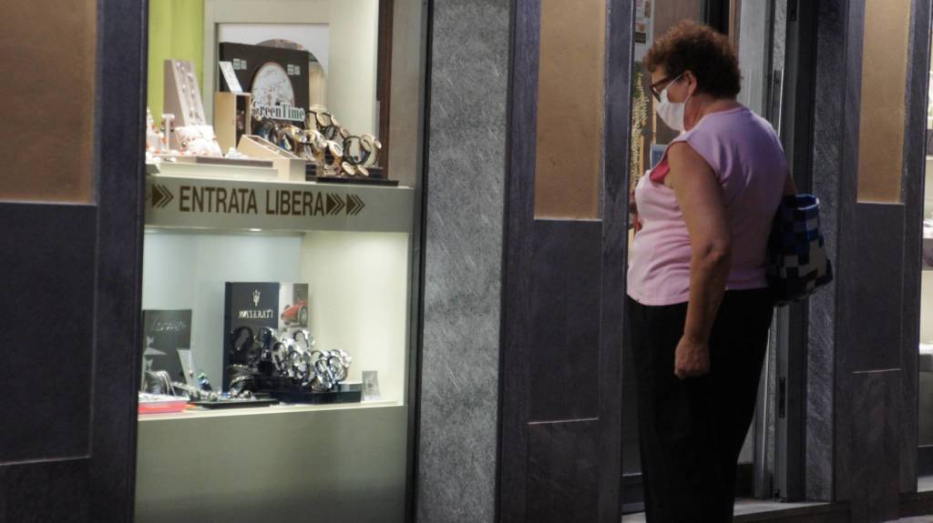 Shopping serale a Saronno