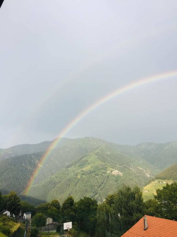 Veddasca: doppio arcobaleno