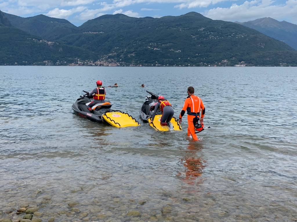 Guardia Costiera al lavoro sul Lago Maggiore