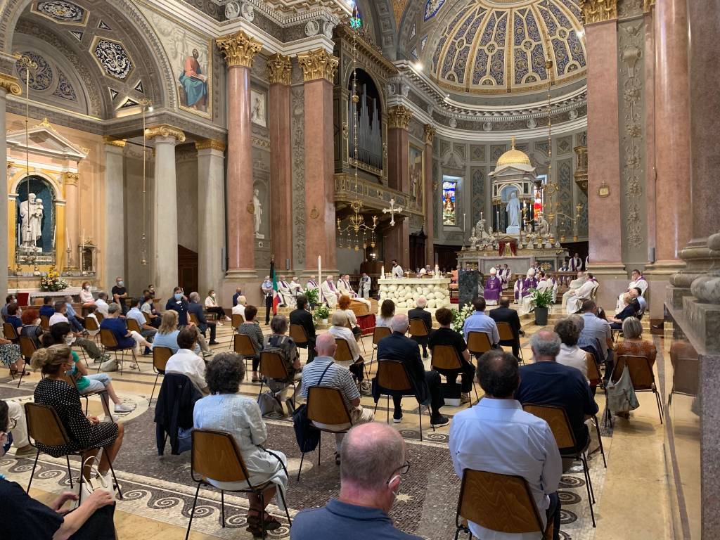 Funerali don Alberto dell’Orto Gallarate