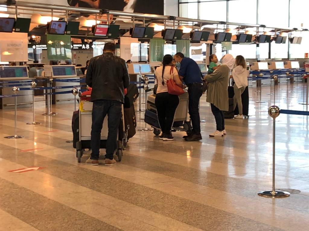 Giornata di rientri a Malpensa nell'ultimo weekend d'agosto 