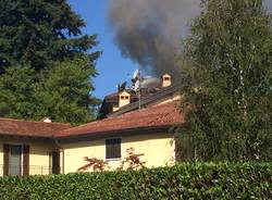 Incendio tetto a Bodio Lomnago