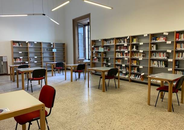 Le sale studio della biblioteca di Busto