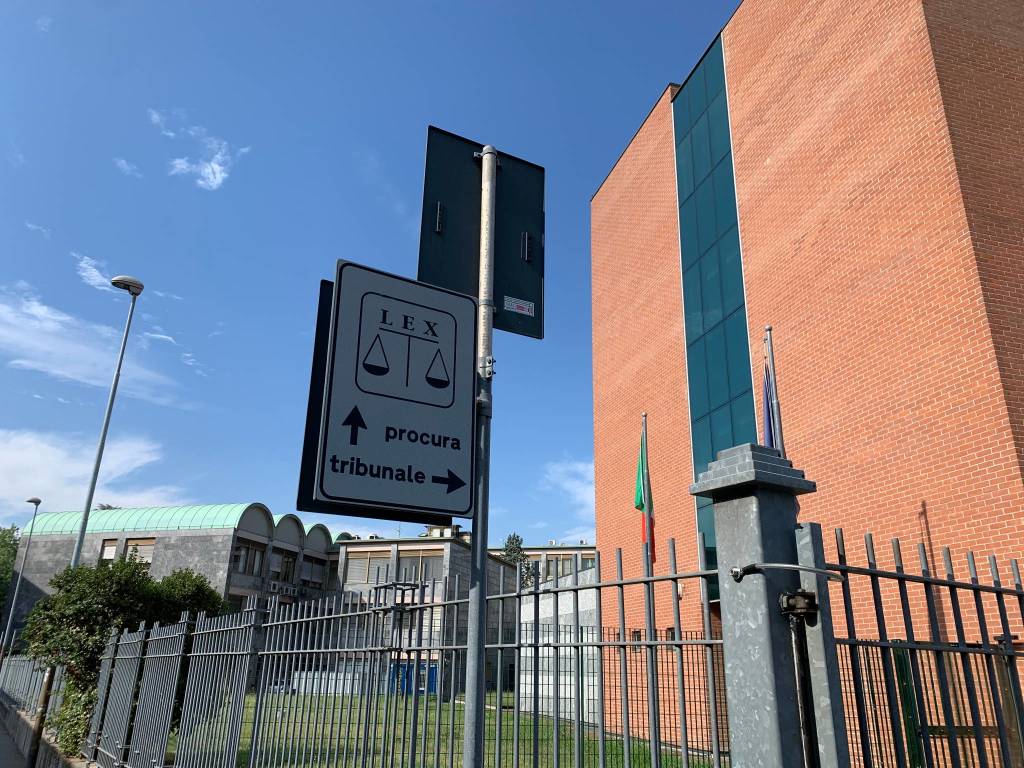 parcheggio multipiano tribunale busto arsizio