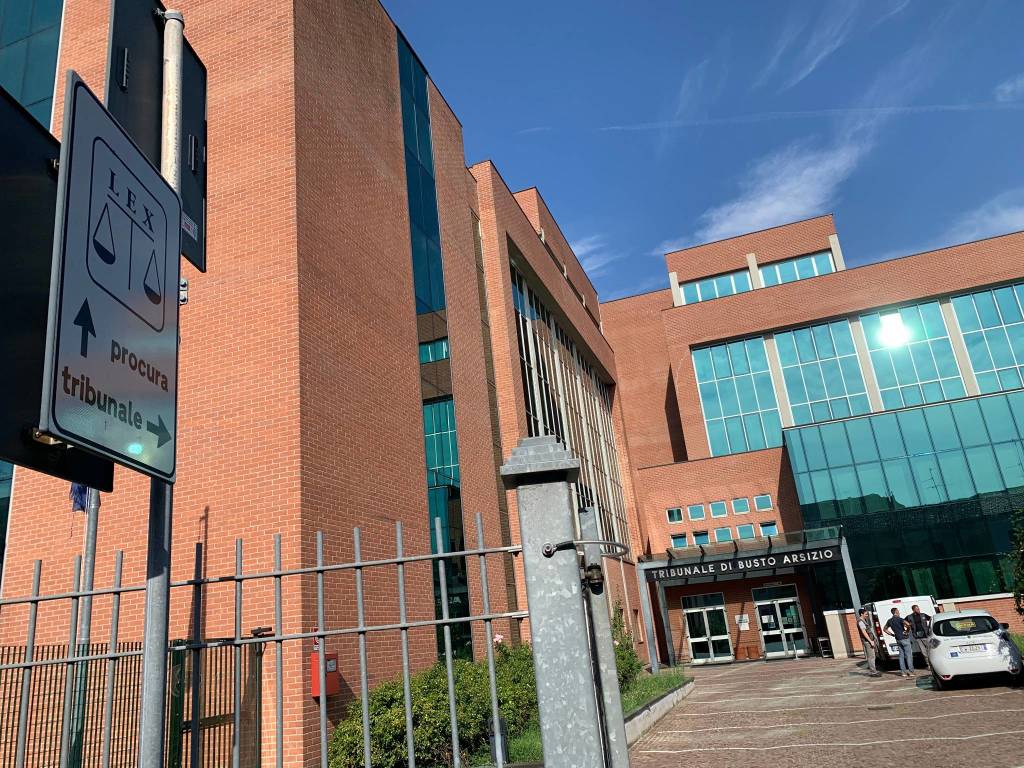 parcheggio multipiano tribunale busto arsizio