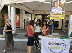 Saronno, gazebo Movimento 5 stelle