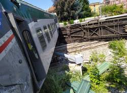 Treno deragliato Carnate Usmate