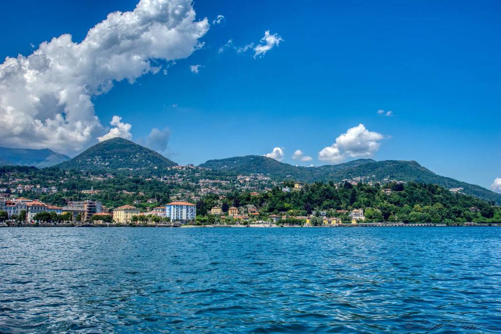 Uno sguardo alla sponda piemontese