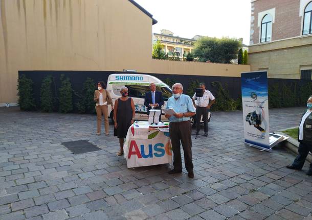 Inaugurazione del nuovo pulmino di Auser Legnano