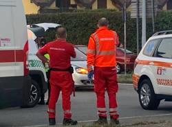 Auto ribaltata in corso Sempione a Gallarate