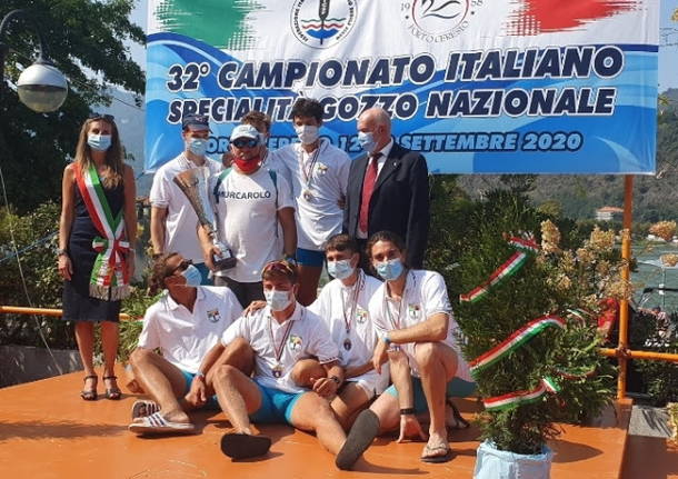 campionati italiani gozzo nazionale canottaggio sedile fisso porto ceresio