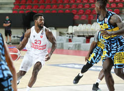 Amichevole a Masnago: Openjobmetis - Vanoli 85-79