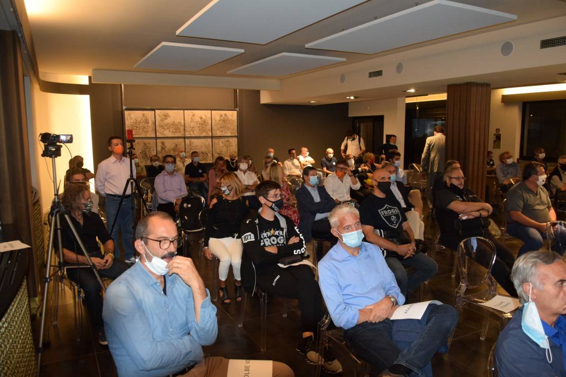 Confronto tra i candidati sindaci sullo sport a Legnano
