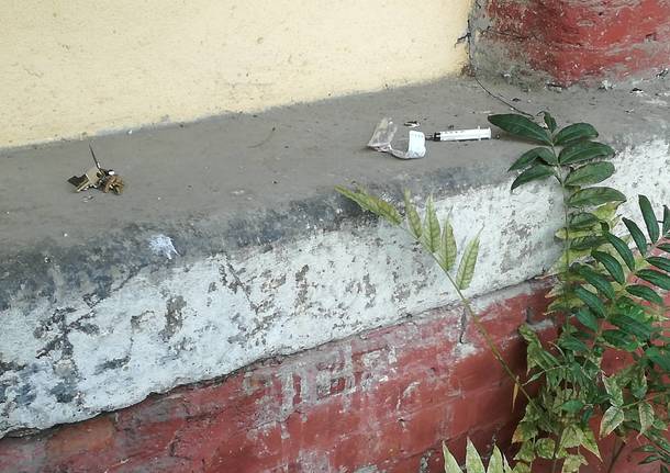 Degrado al parcheggio della stazione di Legnano