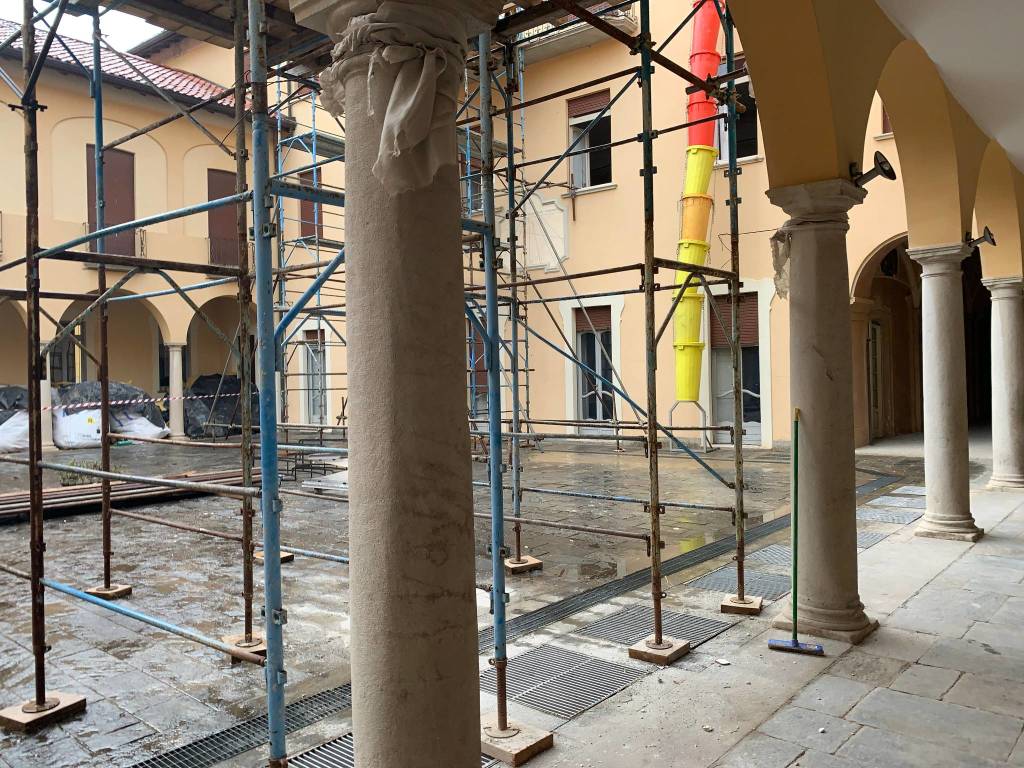 il cantiere della clinica Isber