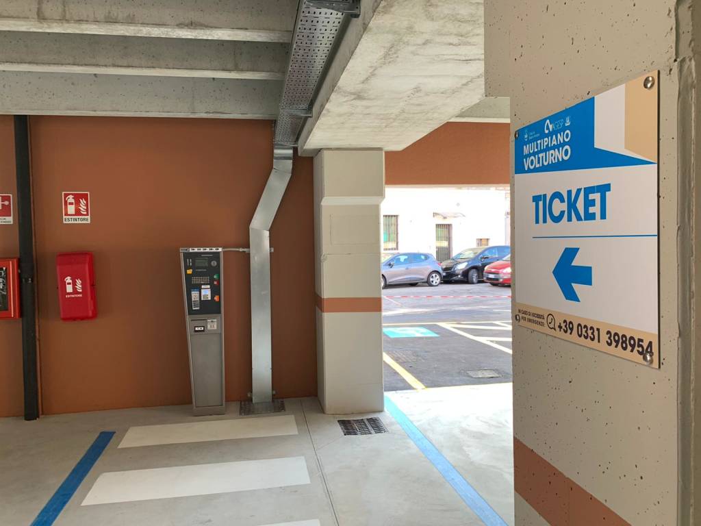 inaugurazione parcheggio multipiano busto arsizio 