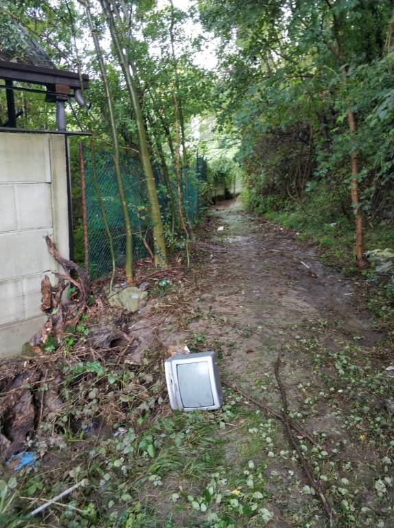 L'esondazione del Boesio all'altezza della conceria Fraschini di Brenta