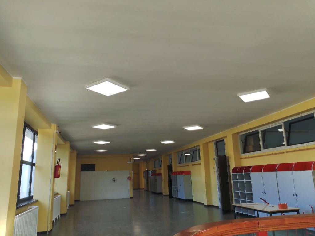 nuova illuminazione scuola ternate