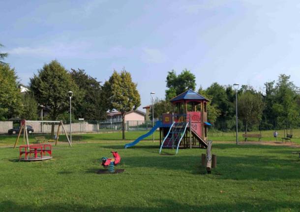 parco giochi via ungaretti parabiago