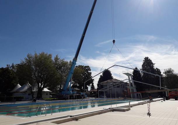 Piscina di Legnano, al via i lavori per la copertura della vasca esterna