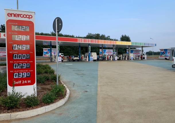 pompa di benzina enercoop busto garolfo